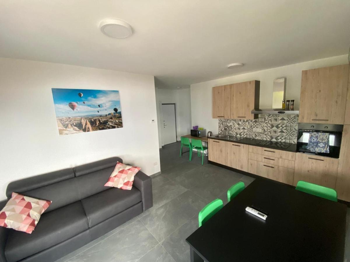 דירות בלאנו Casa Anita מראה חיצוני תמונה